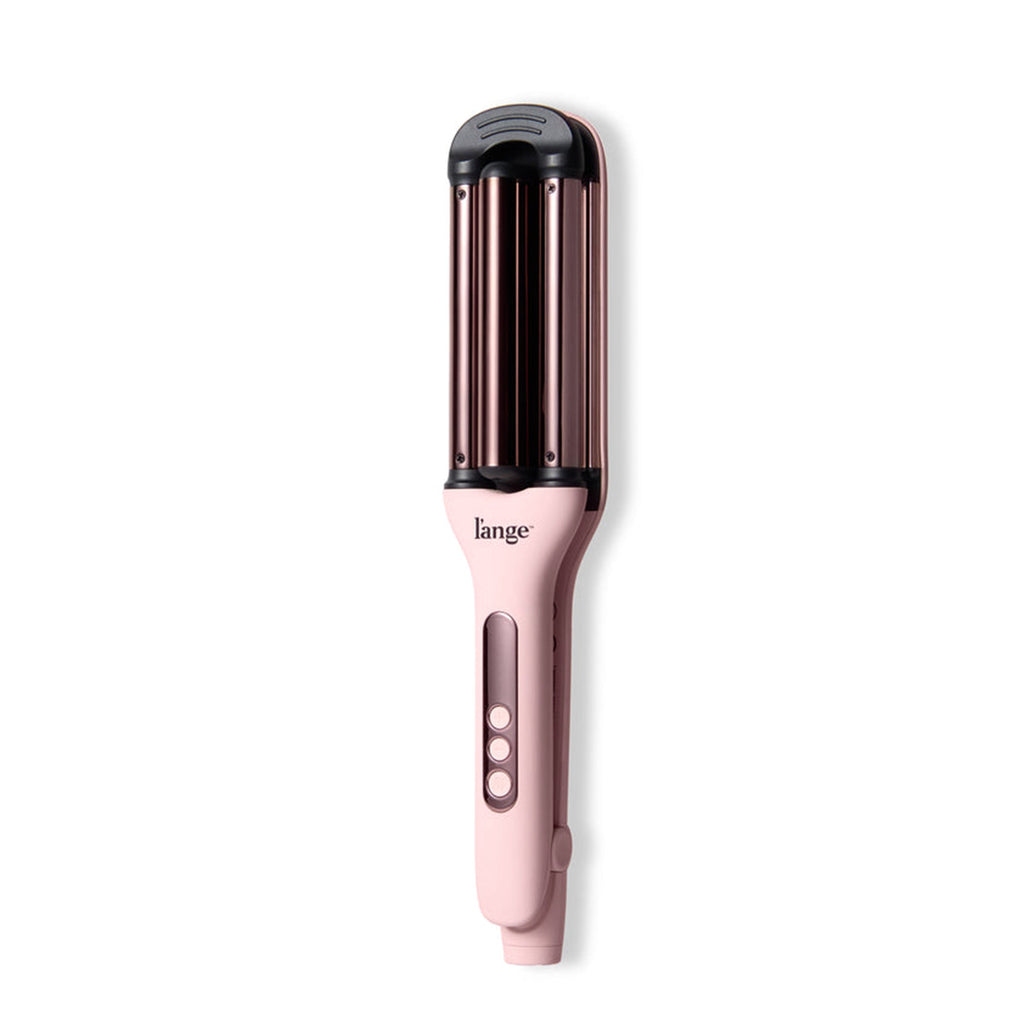 Blush Le Vogue titanium deep waver in a White Background